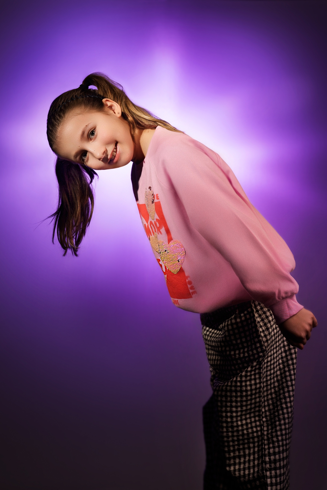 Next Liberty_Kindertheater in Graz_Schriftzug_SURPRISE