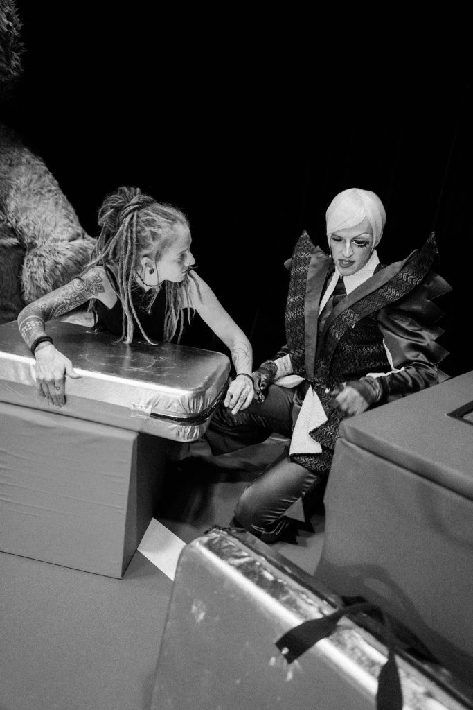 Next Liberty_Kindertheater in Graz_Backstagefoto MONSTER. DAS MUSICAL! (c) Stella