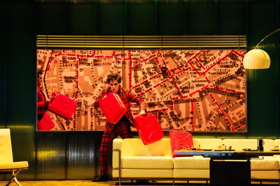 Next Liberty Kindertheater in Graz_Inszenierungsfoto BIEDERMANN UND DIE BRANDSTIFTER_0026© Lex Karelly